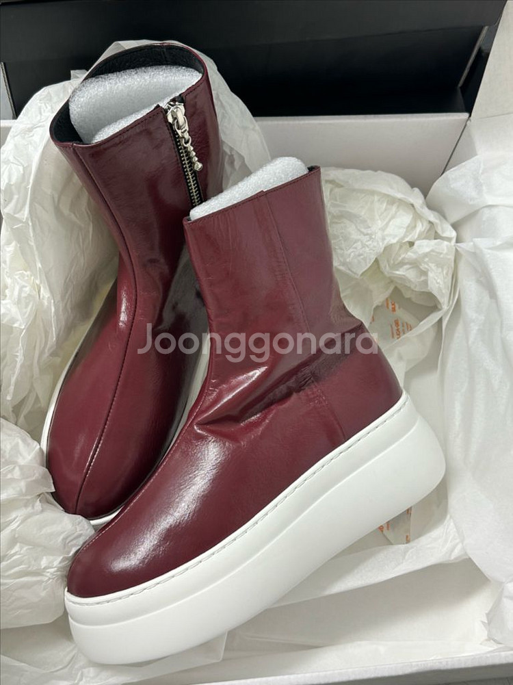 이에이에 율이에 플랫폼 통굽 앵클부츠 230 (새상품)--1