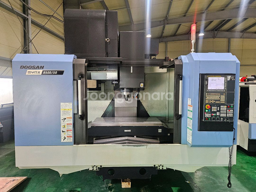 두산 MYNX6500(BT50) 주축관통--0