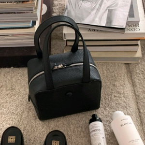 (새상품) 봉긋 카라벨백 블랙