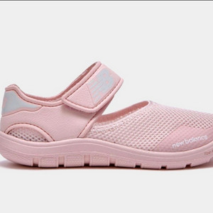 뉴발란스 키즈 아쿠아슈즈 180