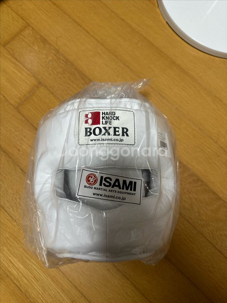 이사미 헤드기어 화이트 팔아요.--0