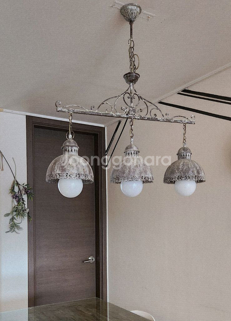 꼬끄시그루 샹들리에 식탁등 조명--5