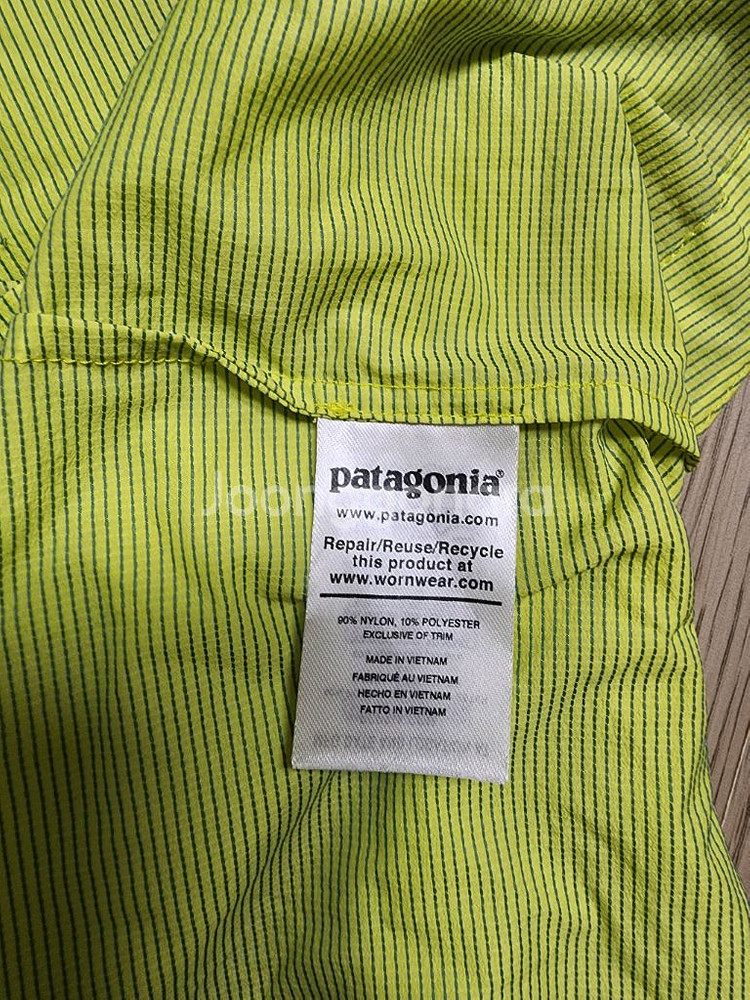 파타고니아 후디니 바람막이--2