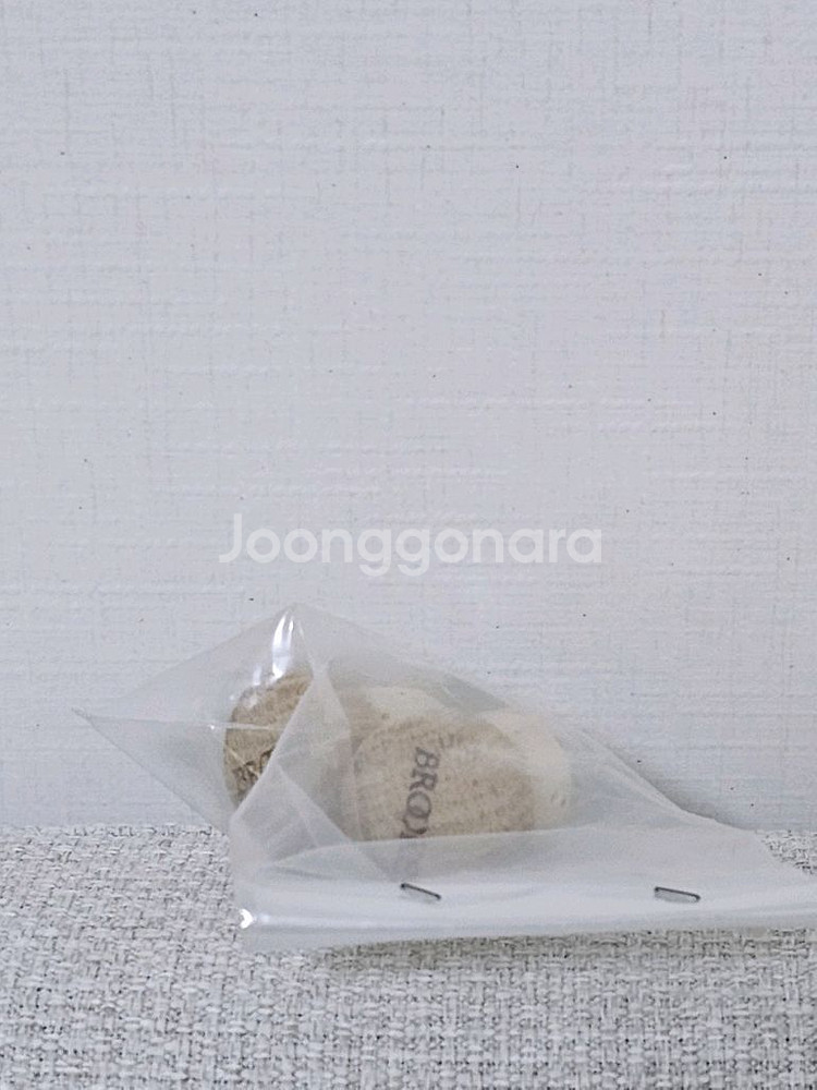브룩스 우드 코르크 바엔드캡 미개봉 새상품 팝니다--1
