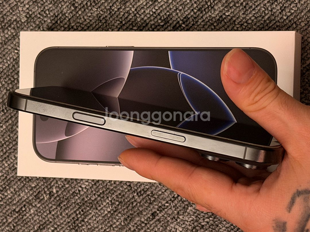 아이폰16pro 256GB 자급제 4개월사용--3