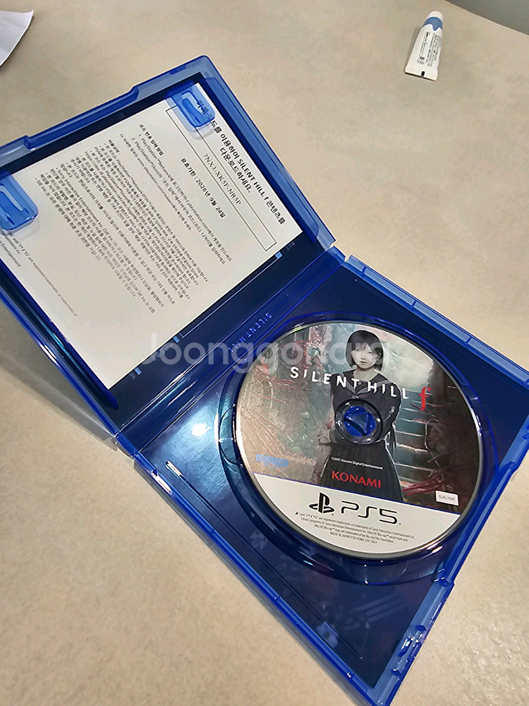 [PS5]사일런트힐f 직거래 로켓배송 6만원(코드사용)--1