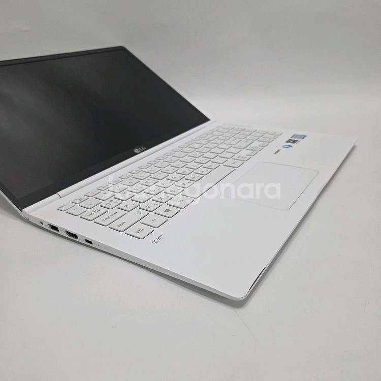 엘지 중고 노트북 i7 화이트 그램 1kg/16G--3