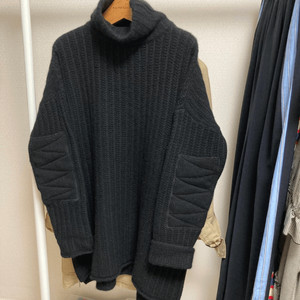 자딕 앤 볼티르 100% 캐시미어 여성 니트