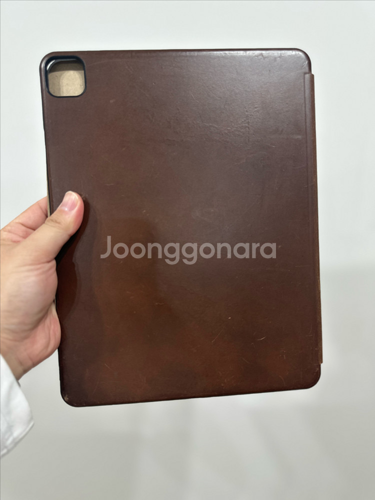노마드 아이패드프로 12.9 가죽케이스 판매해요--1