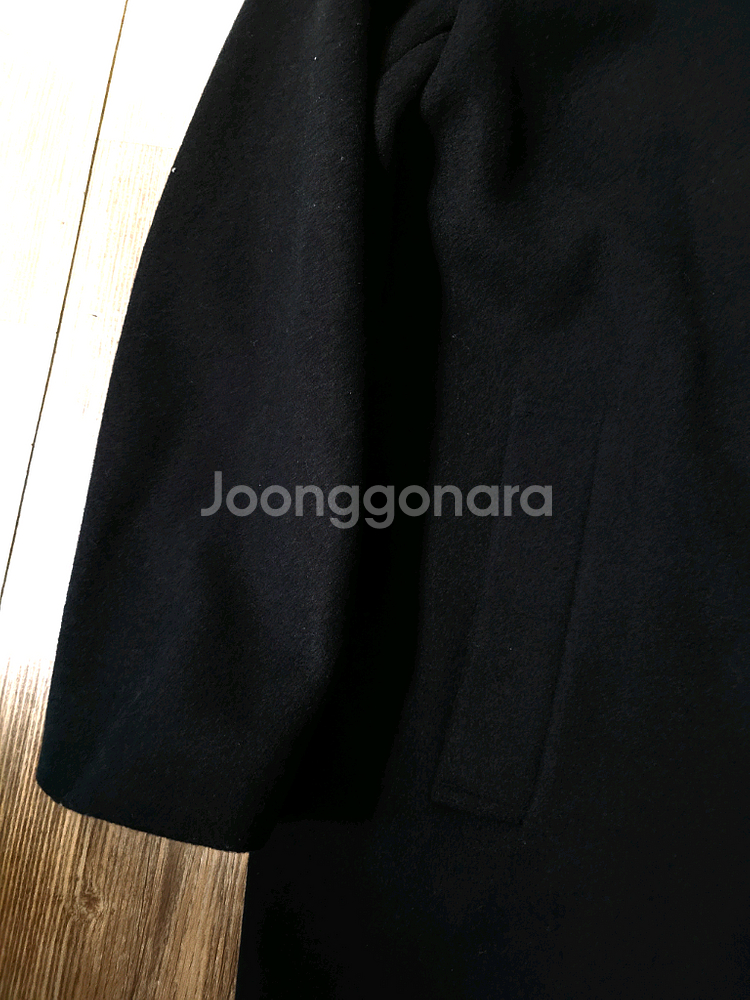 (하나 더 공짜)남성 퍼 코트 / 스파오 / 95--4