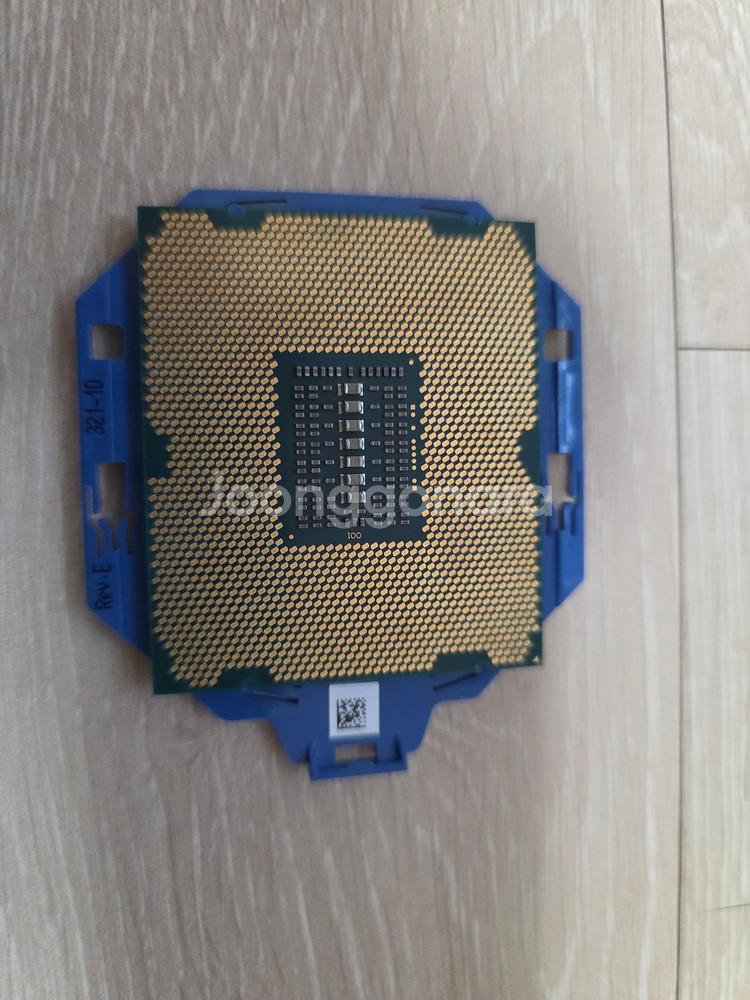 XEON E5-2670 V2 판매--0