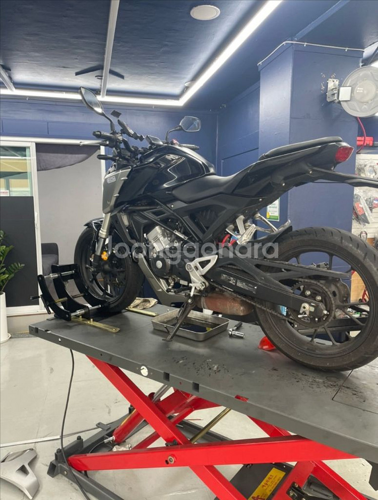 2019 cb125r--4