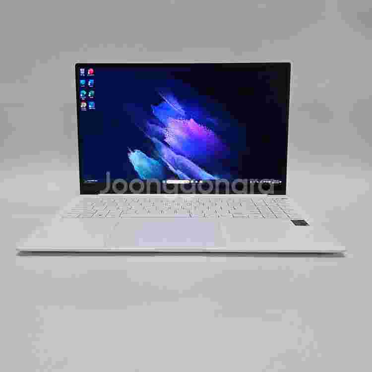 삼성 중고 노트북 pro i7 512g/16g/1kg--1