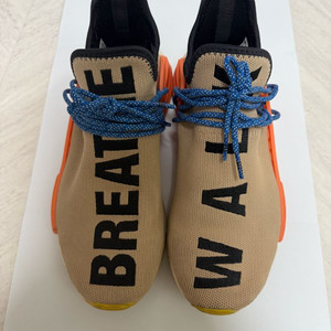 아디다스 퍼렐 NMD 265