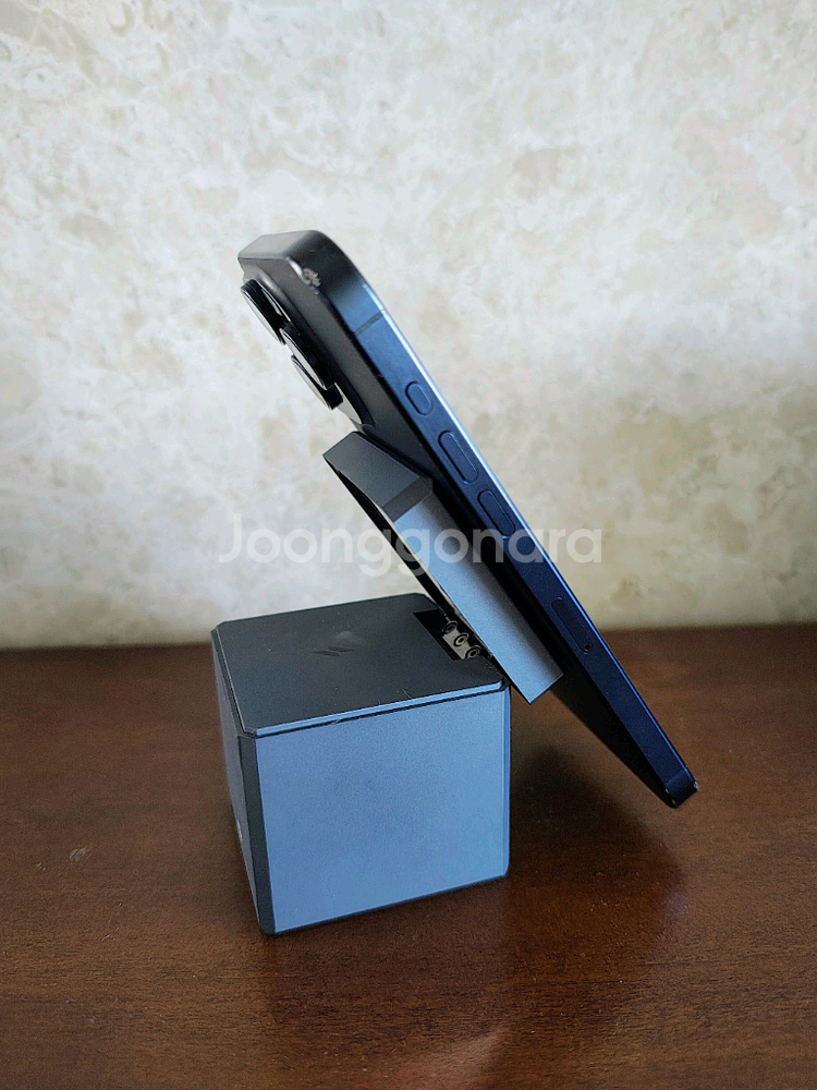 아이폰 15 프로맥스 256GB 블루 홍콩판--1
