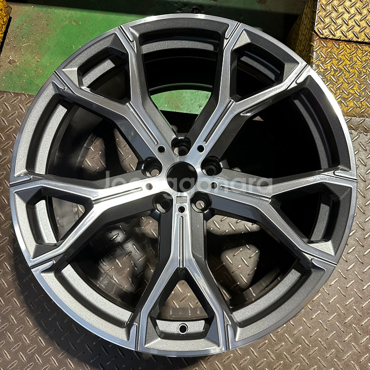21인치 BMW X5. X6 741M 정품 중고휠--3