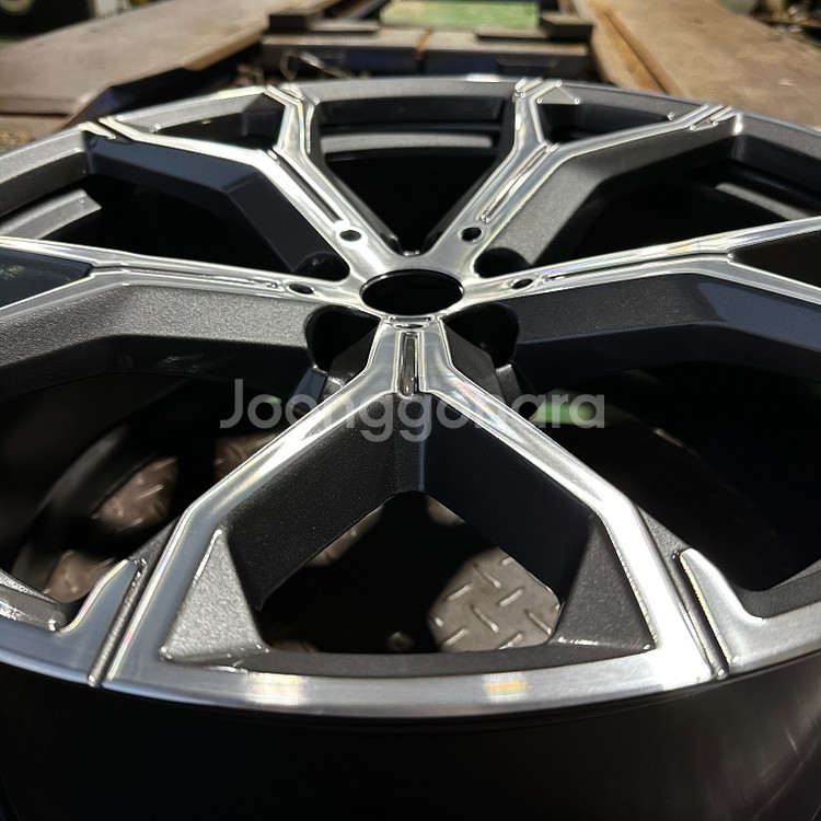 21인치 BMW X5. X6 741M 정품 중고휠--0