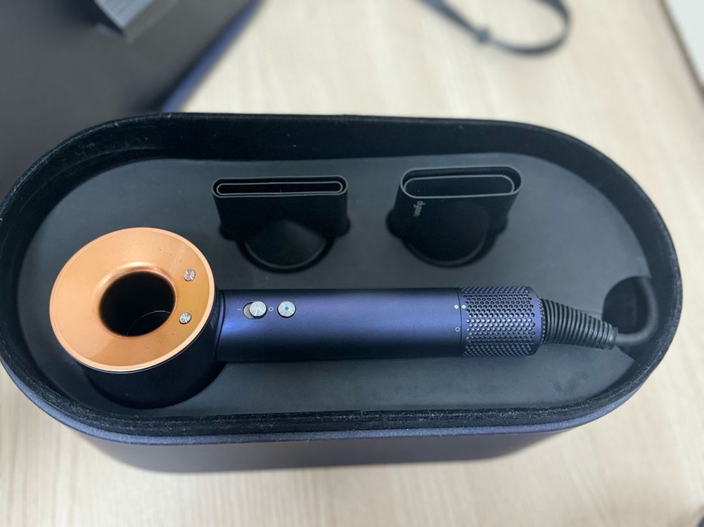 다이슨 에어랩 드라이기--0