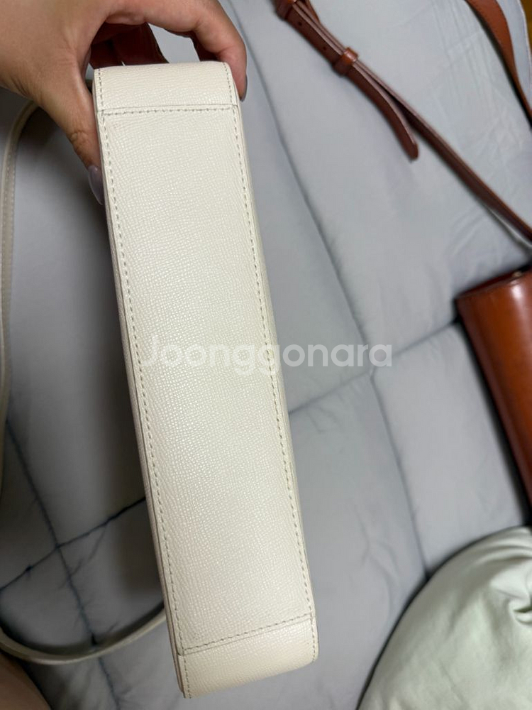 제이에스티나 아이보리 가방--3