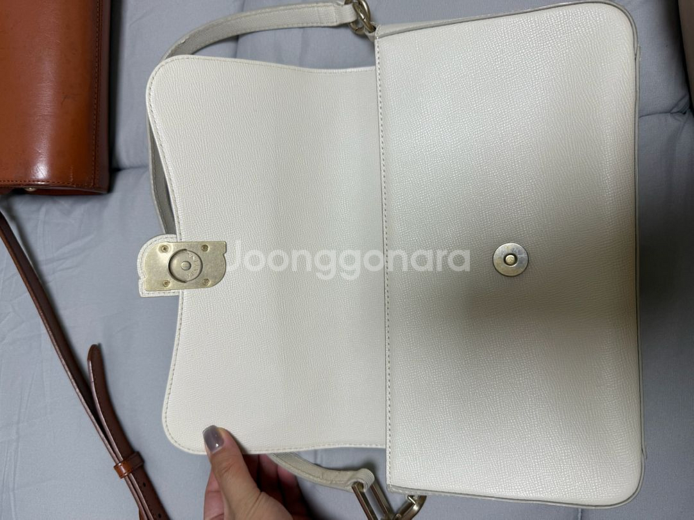 제이에스티나 아이보리 가방--1