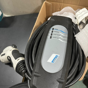 BMW i8 정품 220V 전기 충전기