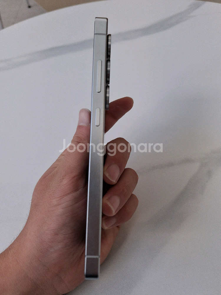갤럭시 s25 울트라 판매합니다 256G--4