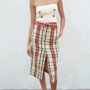 자라 스트럭처 미디 스커트(새상품)