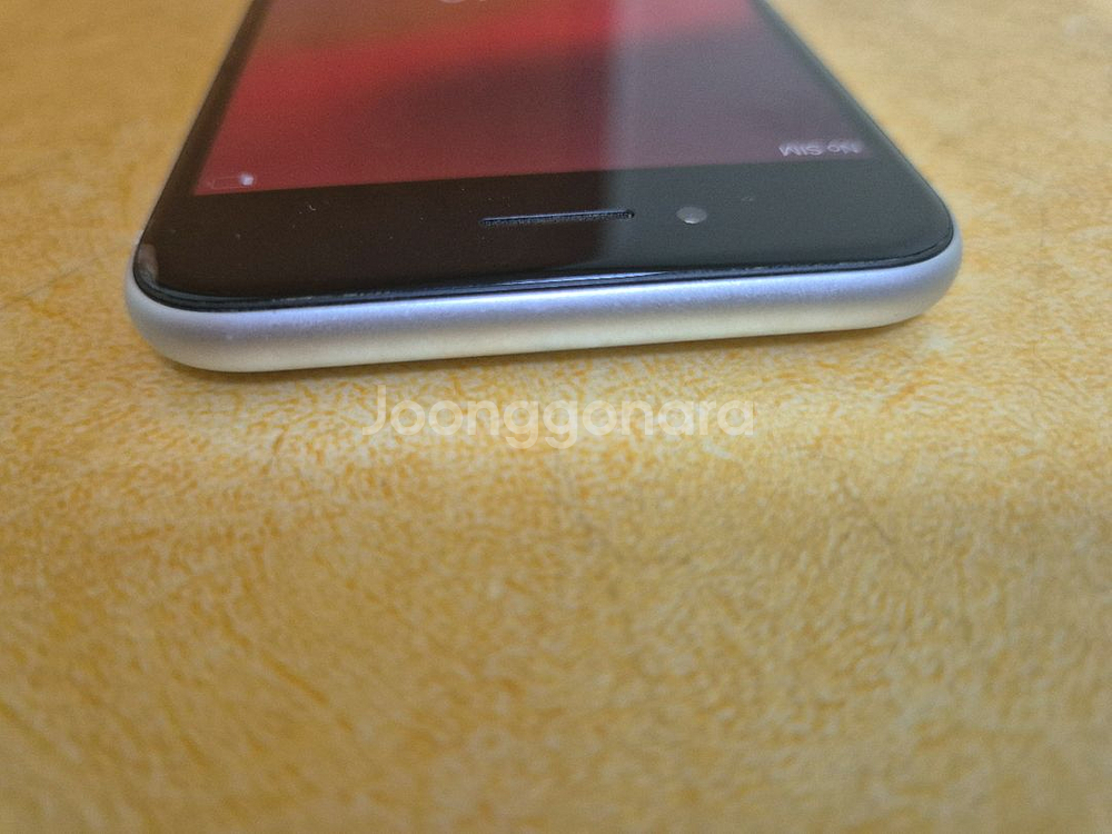 아이폰 se2 64gb(충전 케이블등 더드려요)--11
