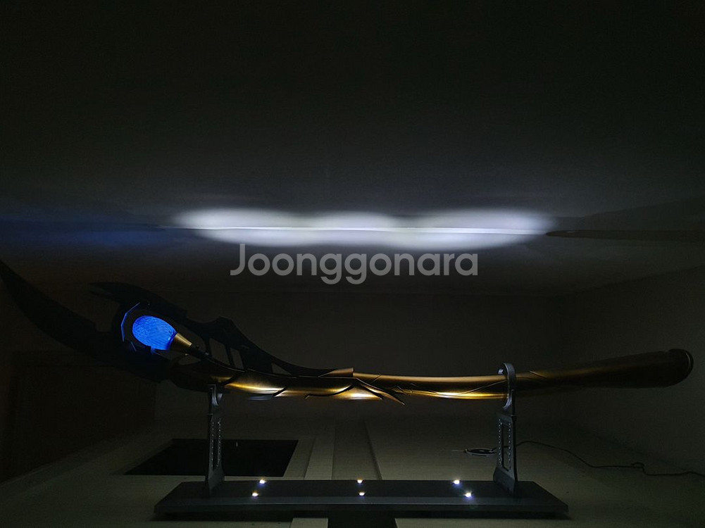 핫토이 엔드게임 타노스, 인피니티 건틀렛, 아크리액터--8