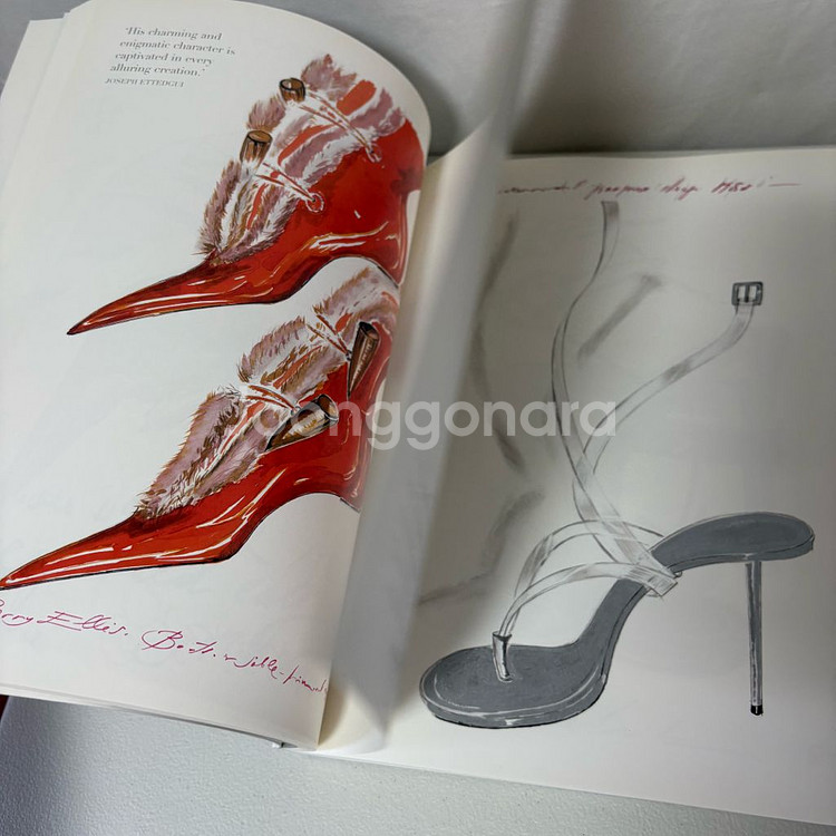 [해외서적]마놀로블라닉 일러스트 드로잉북(페이퍼백)--6