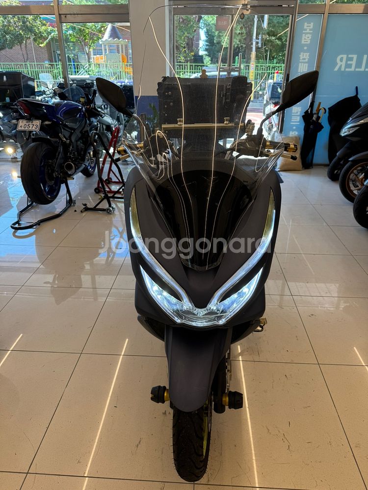 PCX125 20년식 팝니다!--1