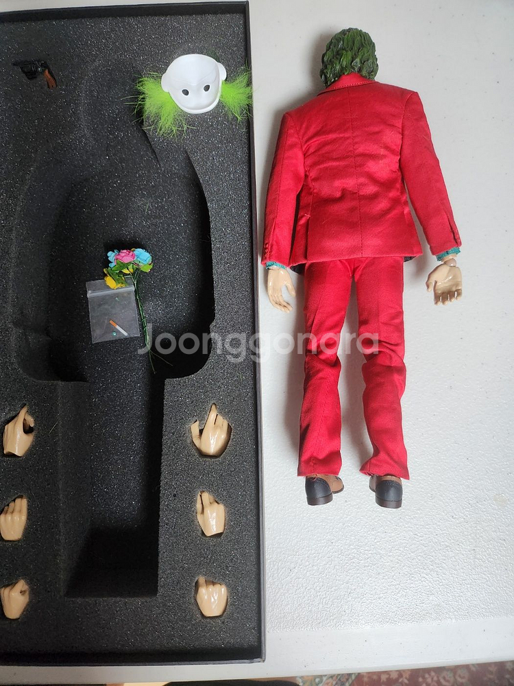SW Toys 호아킨 조커 피규어 팝니다.--1