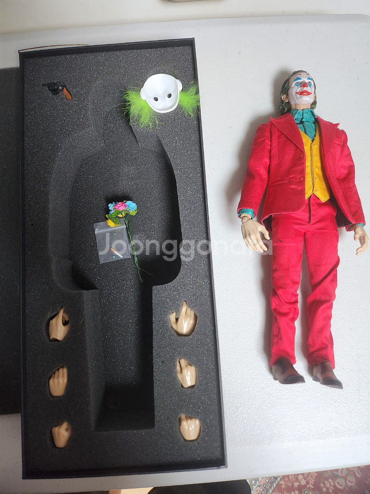 SW Toys 호아킨 조커 피규어 팝니다.--3
