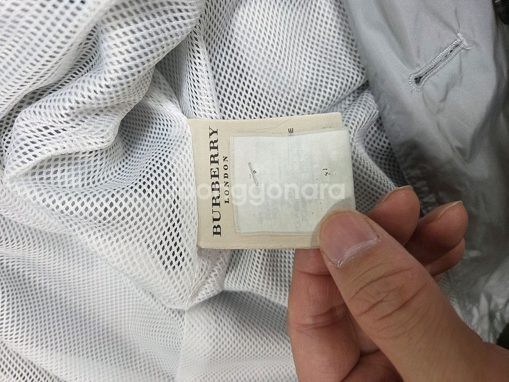 버버리 여성 트렌치코트 uk 10--4