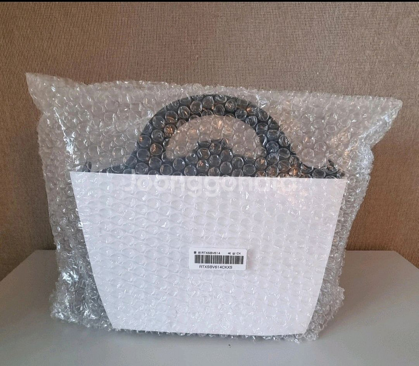 [새상품, 선물가능] 로사케이 나비스 모노그램 XS--4