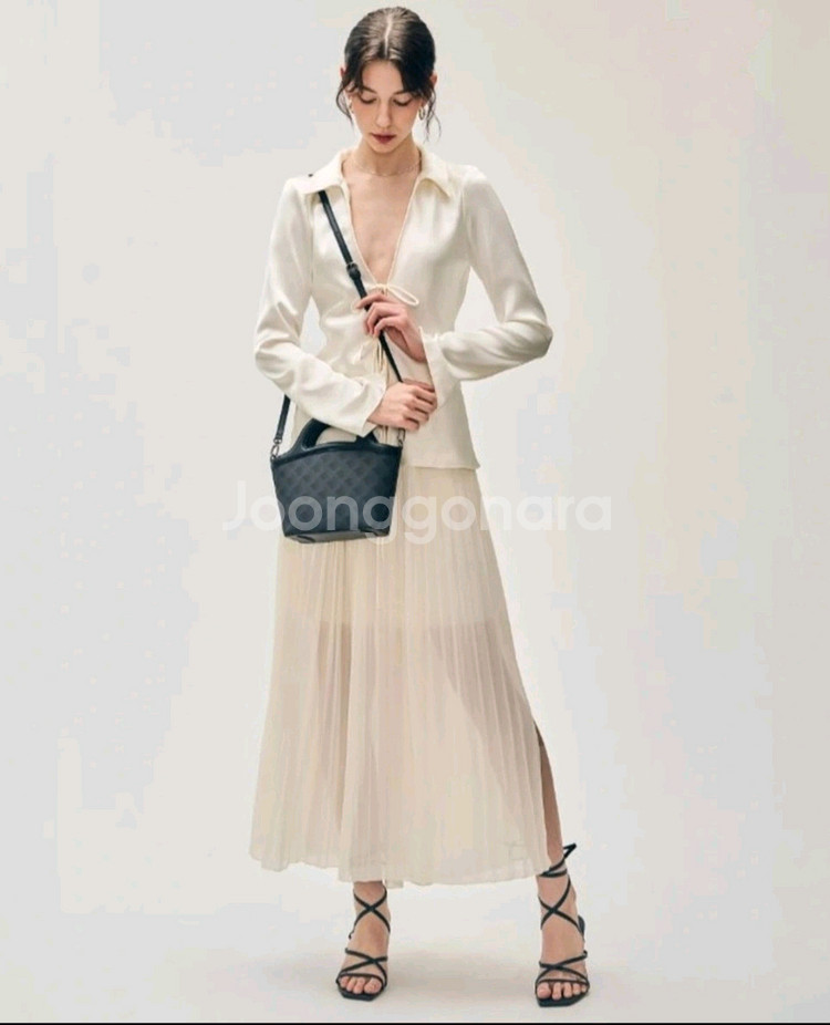 [새상품, 선물가능] 로사케이 나비스 모노그램 XS--7