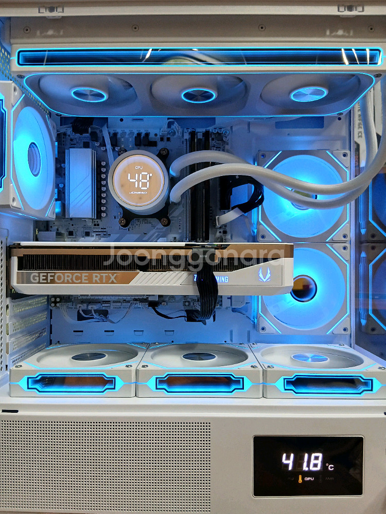 미사용 ) 9800X3D & RTX5070TI 컴퓨터--0