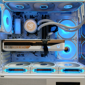 미사용 ) 9800X3D & RTX5070TI 컴퓨터