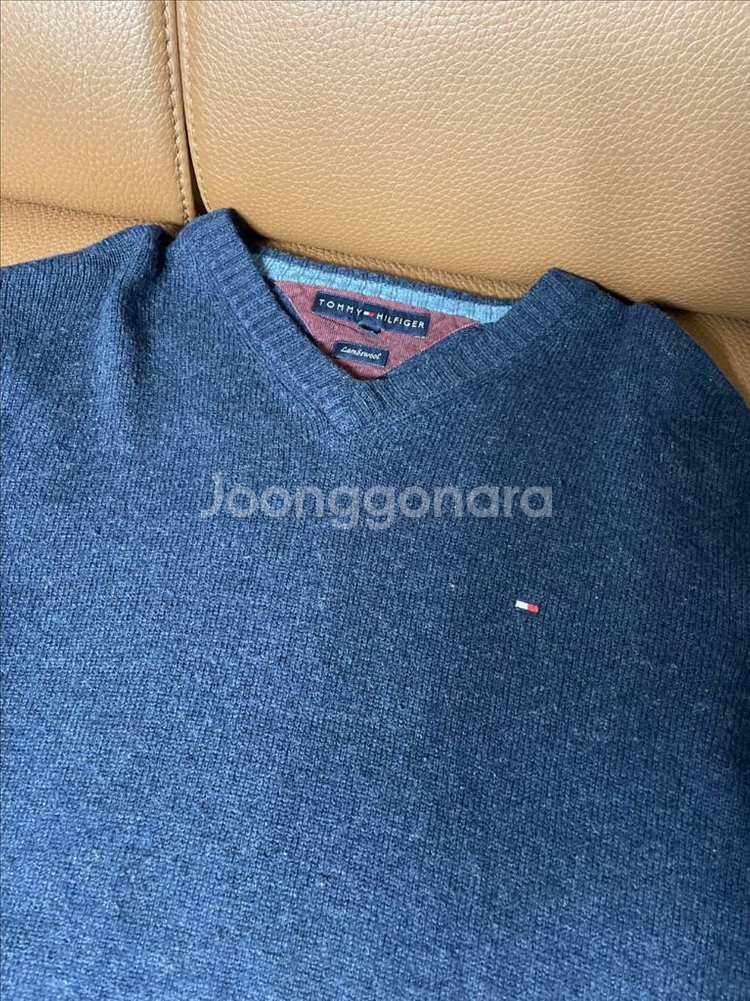 토미힐피거 램스울 100% V넥 스웨터 L 네이비 니트--3