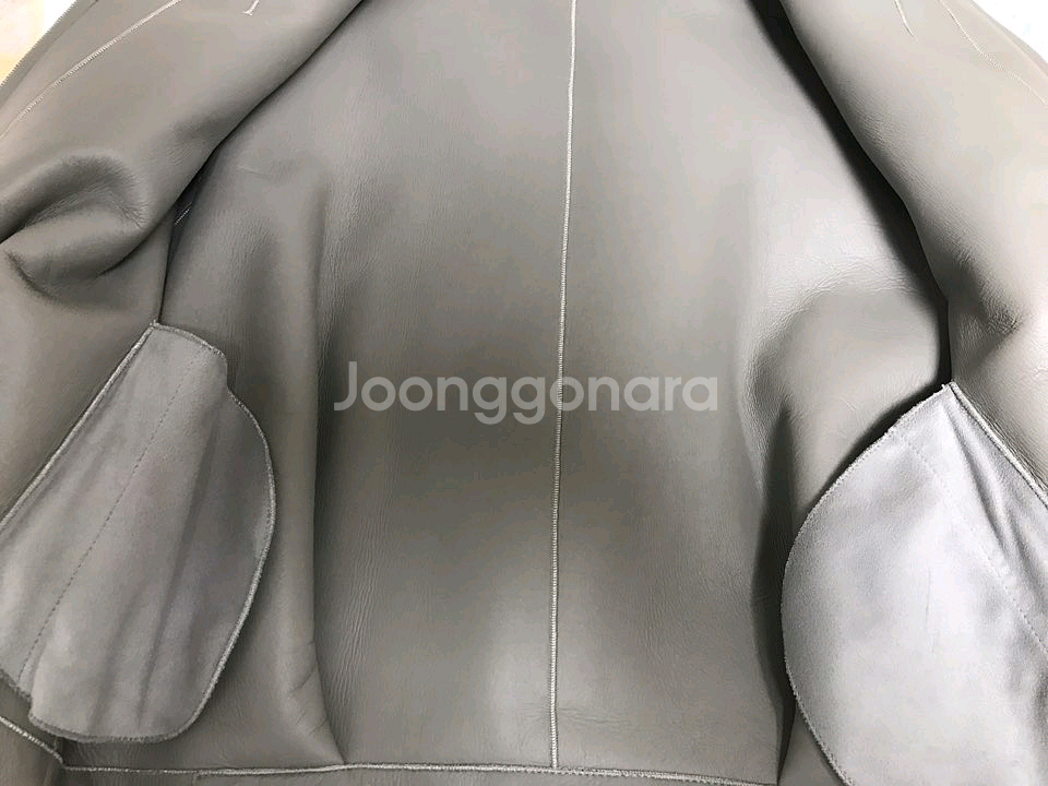 (새상품) Calvin Klein 모피 양가죽 무스탕--2