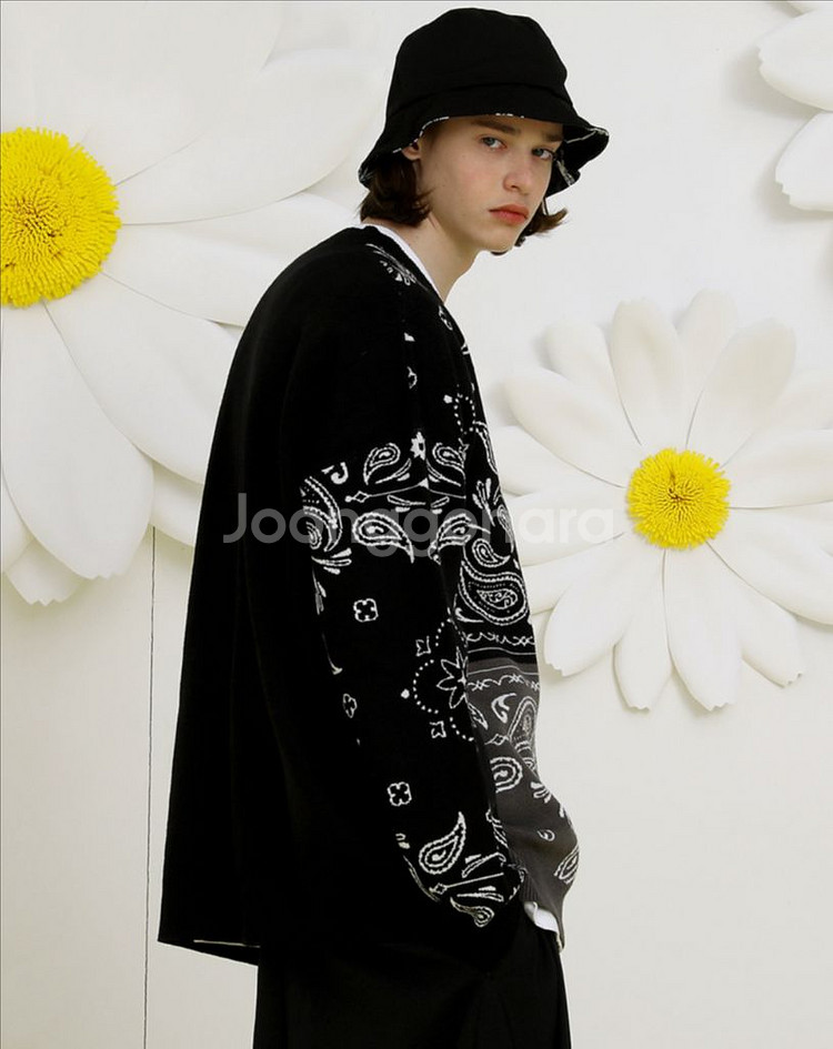 제너럴아이디어 블랙 페이즐리 가디건 Free 사이즈 G--0