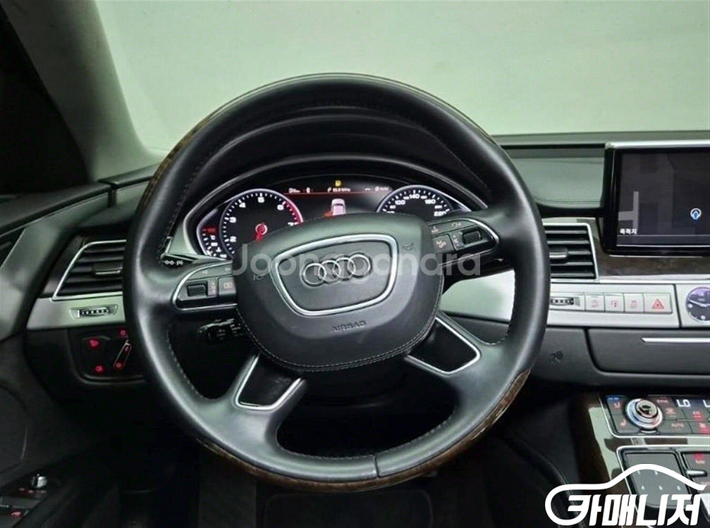 [아우디]뉴A8 60 TFSI 콰트로 LWB (5인승)--8
