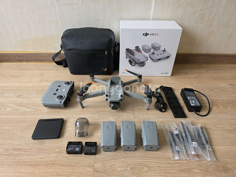 DJI 에어2S 플라이 모어 콤보--0