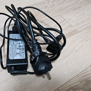 삼성 정품 노트북 충전기 19V 2.1A 40W 판매