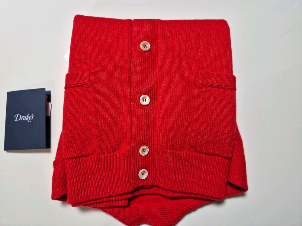 드레익스 Red Lambswool가디건 L사이즈 팝니다--6