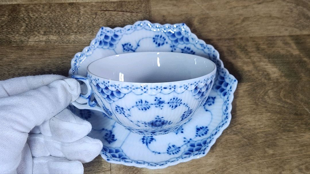 로얄코펜하겐 블루 풀레이스 티잔(덴마크산새것)--8