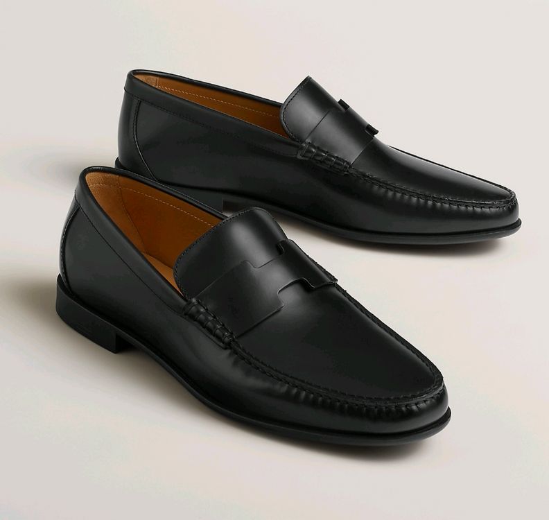 에르메스 듀크 남성로퍼 250~255사이즈팝니다.--0