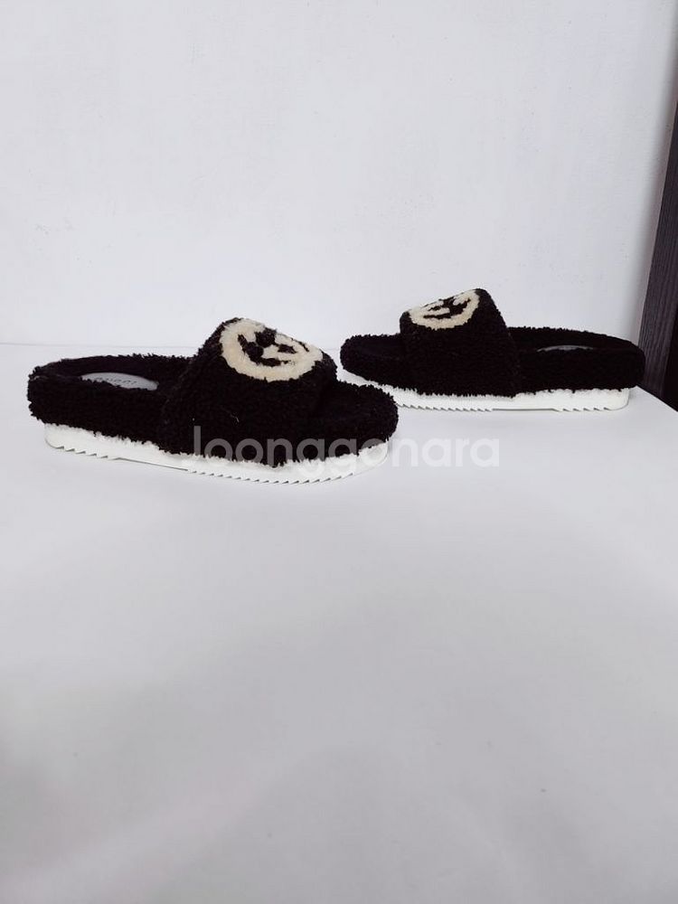 구찌 인터로킹 G 메리노 울 샌들 슬리퍼 36/230--2