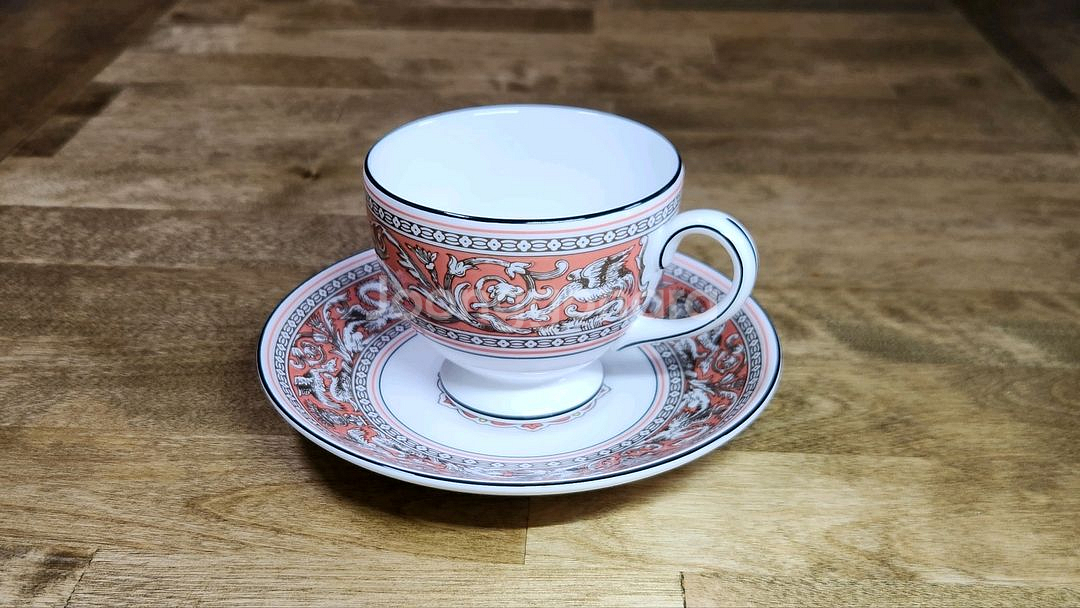 웨지우드 플로렌틴 살몬 티잔세트--3