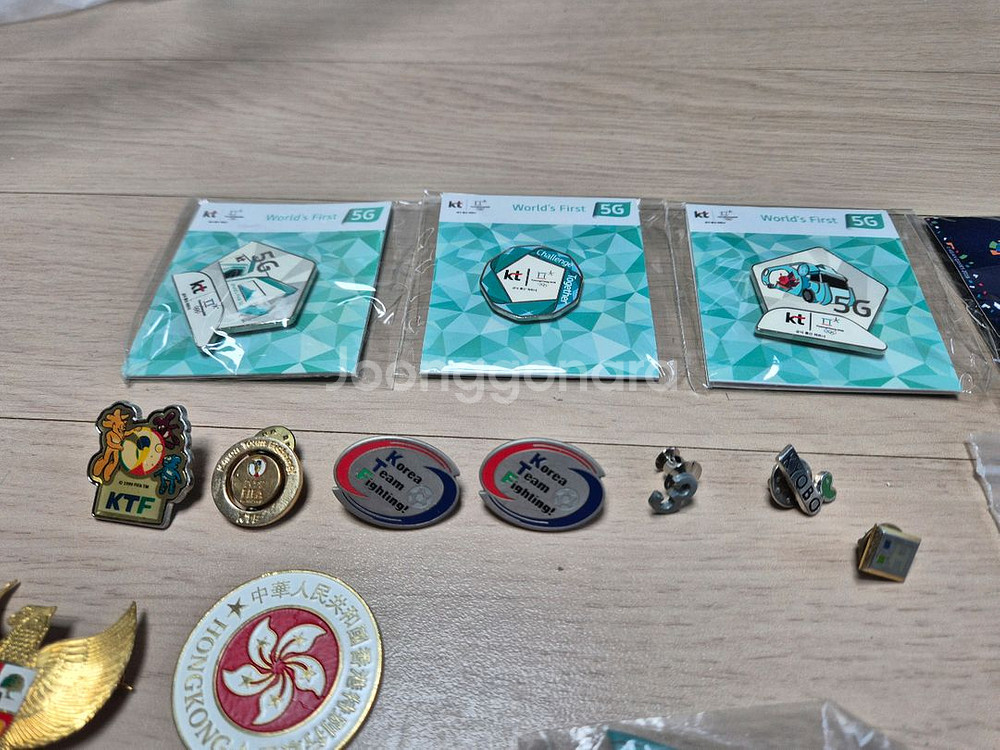 고척 스카우트 뱃지, 평창 뱃지 등 기념품 판매--1